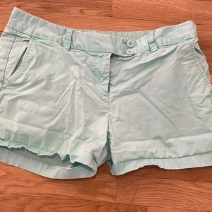 Vineyard vines shorts